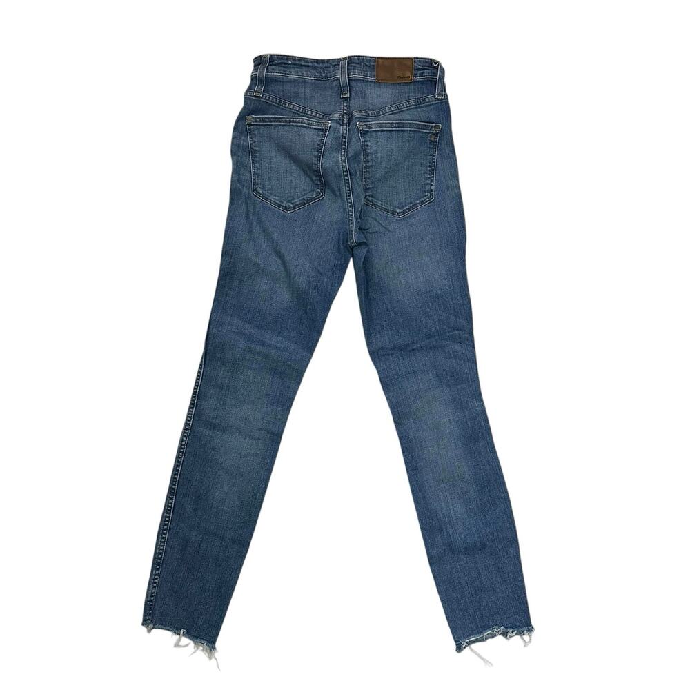 Madewell Curvy High Rise Skinny Jeans Distressed Hem - Picture 6 of 10